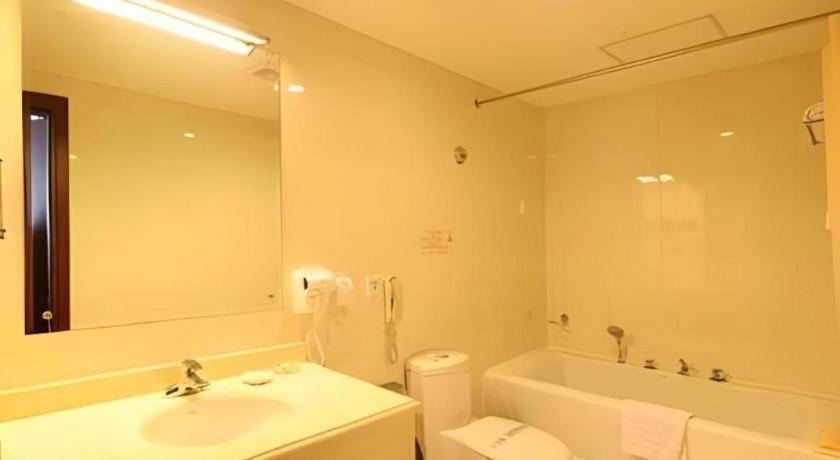 Beijing Ruyi Business Hotel Bagian luar foto