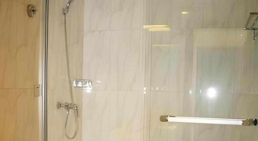 Beijing Ruyi Business Hotel Bagian luar foto