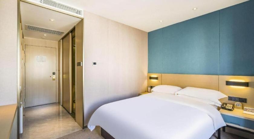 Beijing Ruyi Business Hotel Bagian luar foto